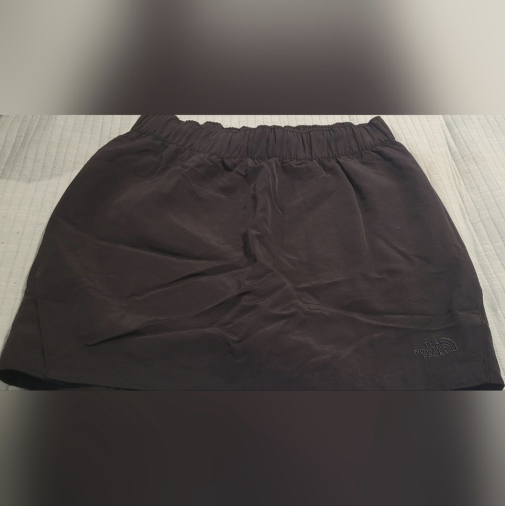 The North Face Skort - Picture 2 of 7